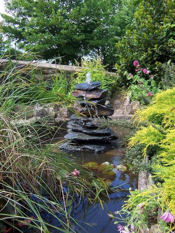 Slate Pyramid Water Feature Example 05