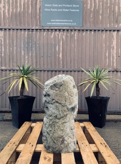 Slate Monolith SM18