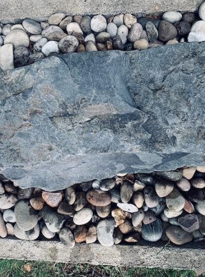 Slate Monolith SM28