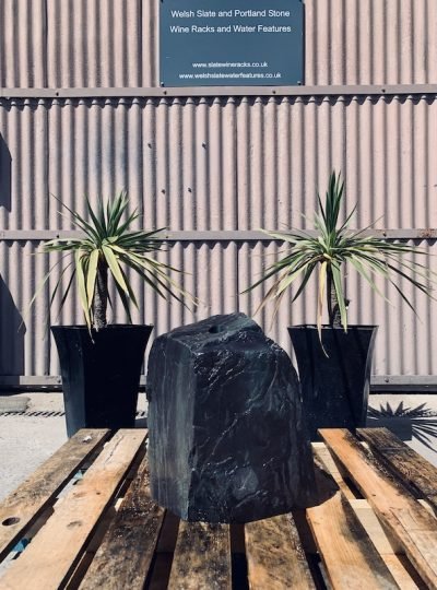 Slate Monolith SM44