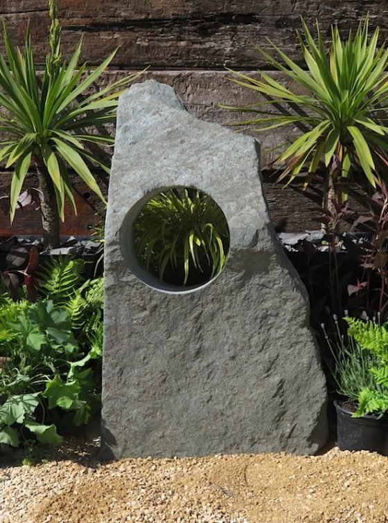 Window Stone WS5 Standing Stone
