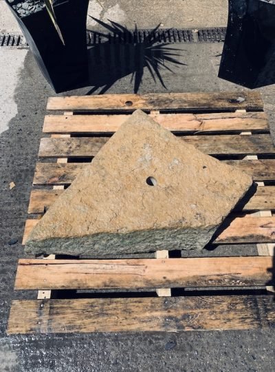 Stone Monolith SM43