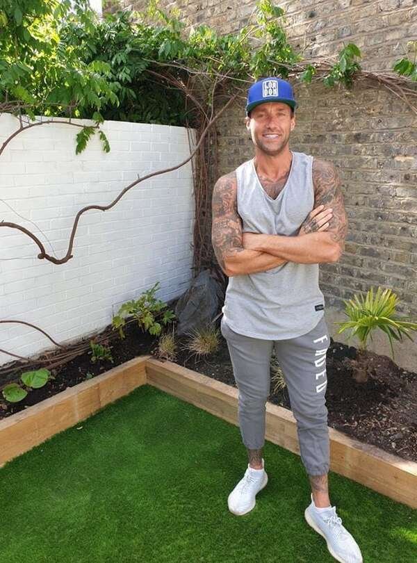 Calum Best Case Study 02 | Welsh Slate Water Features Calum Best Case Study 02 | Welsh Slate Water Features