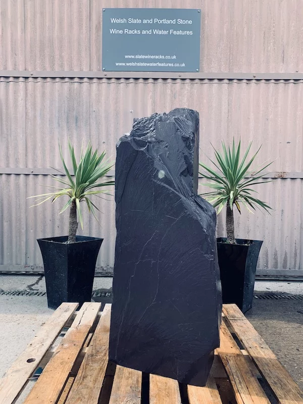 Slate Monolith SM81