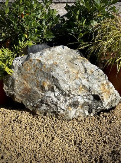 Quarz Boulder QB41 Water Feature
