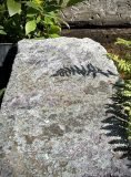 Slate Monolith SM196 Standing Stone | Welsh Slate Water Features 02