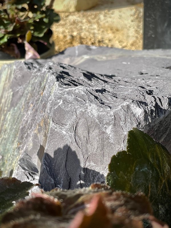 Slate Monolith SM207 Standing Stone
