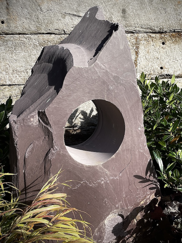 Window Stone WS21 Standing Stone | Welsh Slate Water Features 02
