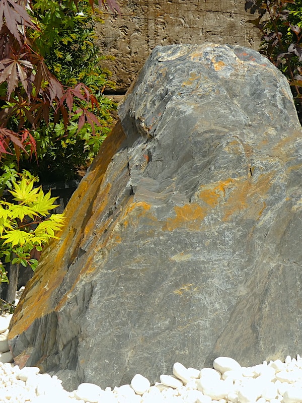 Japanese Monolith JM32 Standing Stone | Welsh Slate Water Features 04