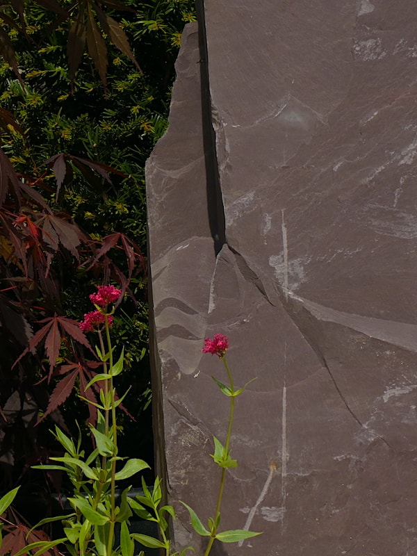 Slate Monolith SM231 Standing Stone | Welsh Slate Water Features 03