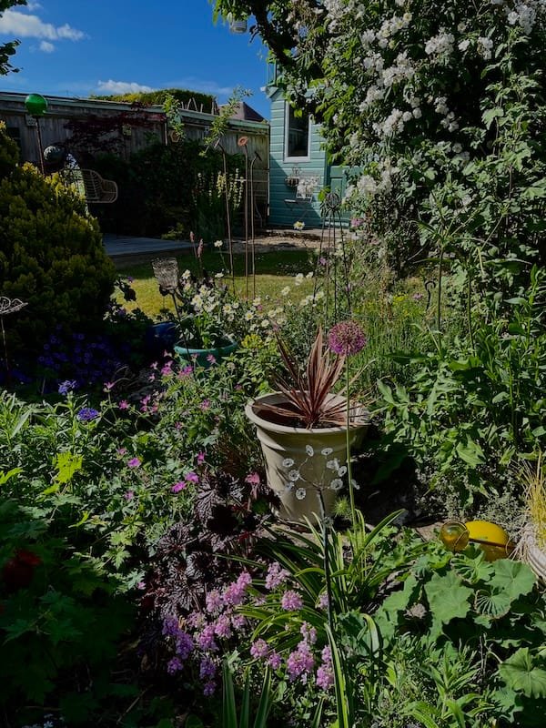 Granite Boulder GB60 Water Feature case study | Welsh Slate Water Features 01