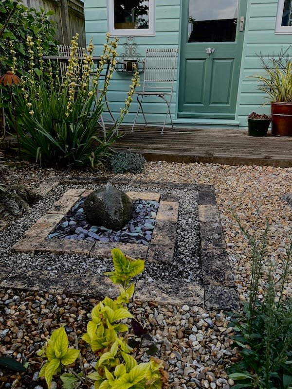 Granite Boulder GB60 Water Feature case study | Welsh Slate Water Features 04
