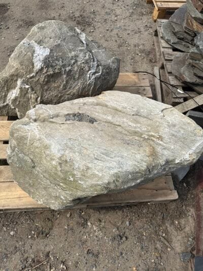 Quartz Boulder SB169 | Welsh Slate Water Features 01