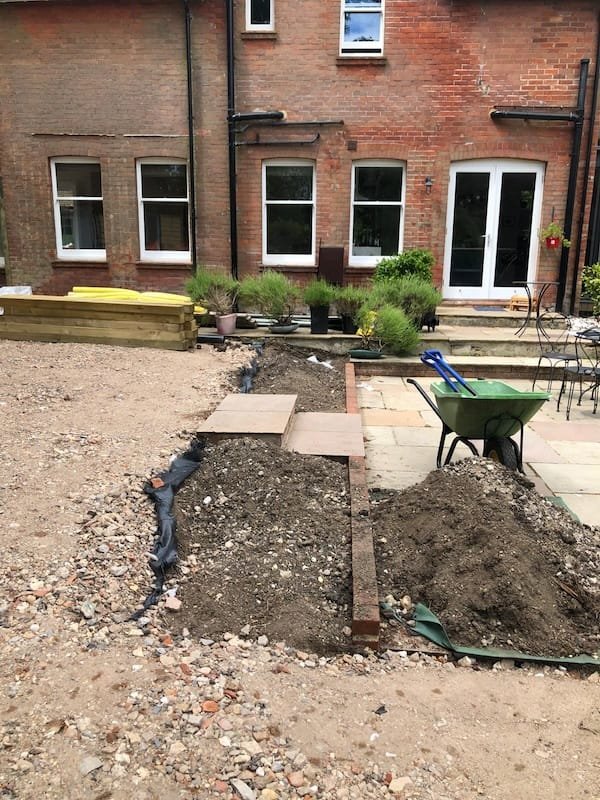 Chilworth Slate Monolith Case Study | Welsh Slate Water Features 01
