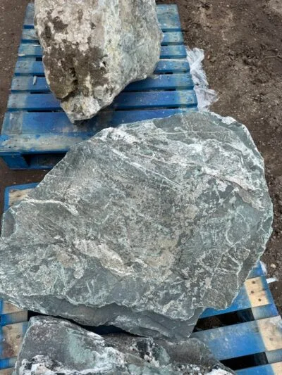 Quartz Boulder SB183 | Welsh Slate Water Features 01