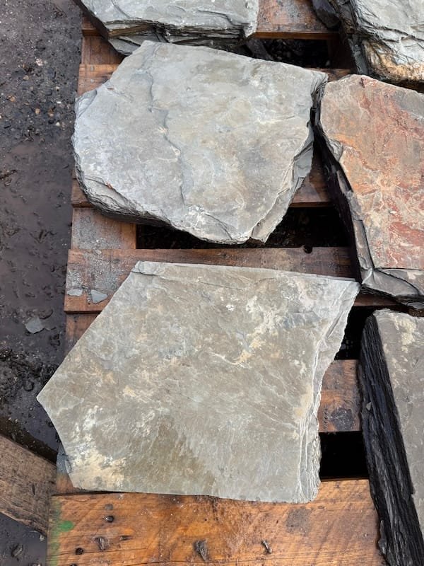 Slate Stepping Stones Pack of 9 | Welsh Slate Water Features 24 Slate Stepping Stones Pack of 9 | Welsh Slate Water Features 24