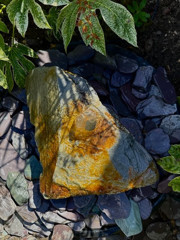 Slate Boulder SB203 Water Feature | Welsh Slate Water Features 06 Slate Boulder SB203 Water Feature | Welsh Slate Water Features 06