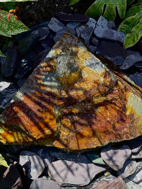 Slate Boulder SB208 Water Feature | Welsh Slate Water Features 02 Slate Boulder SB208 Water Feature | Welsh Slate Water Features 02
