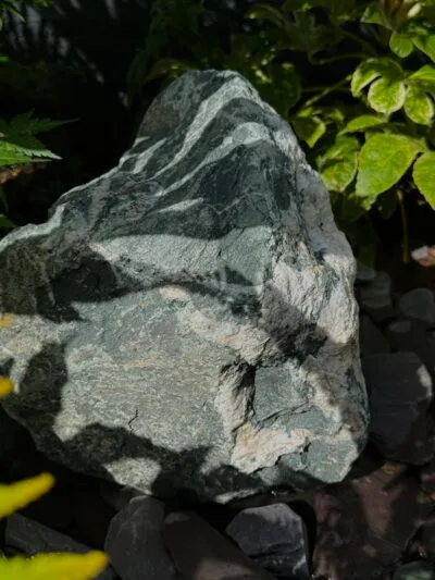 Quartz Boulder SB214 | Welsh Slate Water Features 07