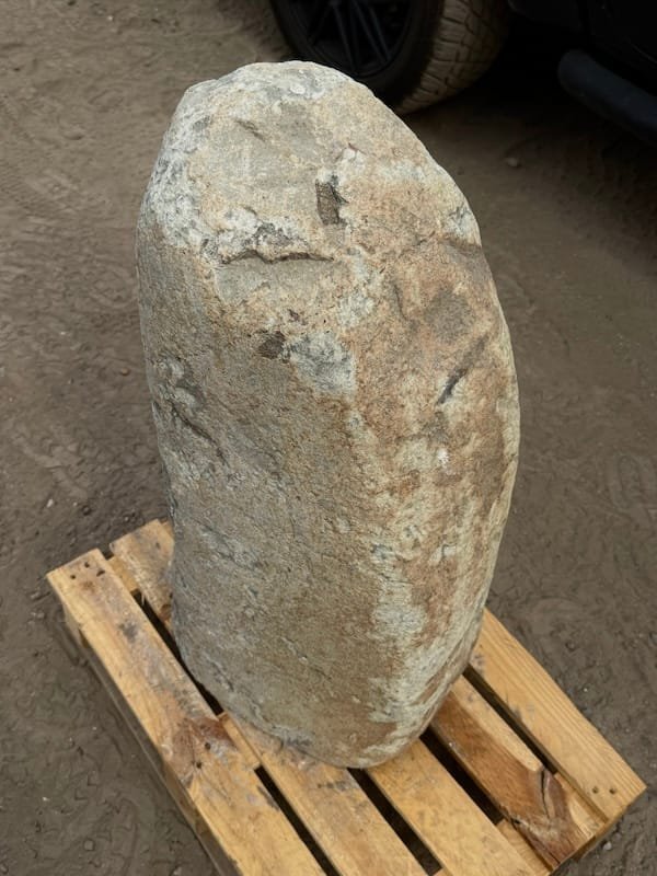 Stone Monolith SM388 Undrilled | Welsh Slate Water Features 07 Stone Monolith SM388 Undrilled | Welsh Slate Water Features 07