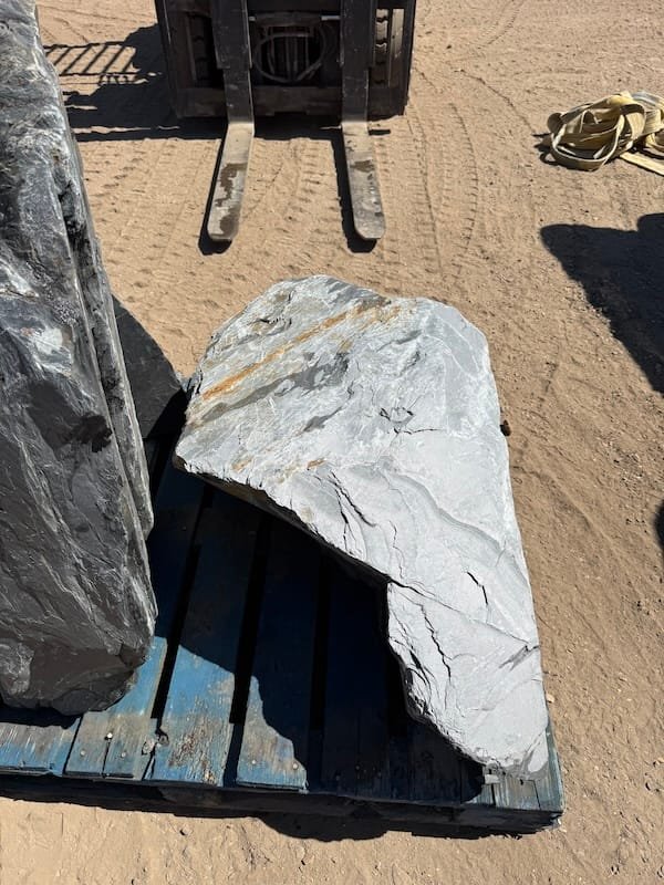 Triad of Stones TS22 | Welsh Slate Water Features 04 Triad of Stones TS22 | Welsh Slate Water Features 04