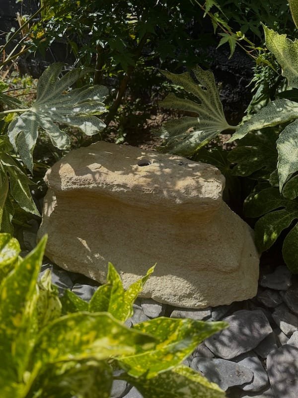 Water-Worn Stone Boulder SB221 | Welsh Slate Water Features 04 Water-Worn Stone Boulder SB221 | Welsh Slate Water Features 04