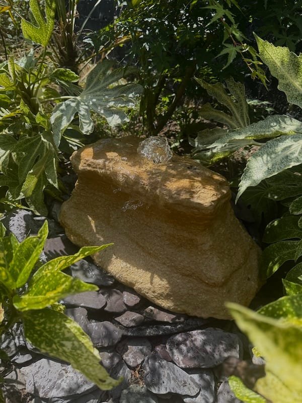 Water-Worn Stone Boulder SB221 | Welsh Slate Water Features 06 Water-Worn Stone Boulder SB221 | Welsh Slate Water Features 06