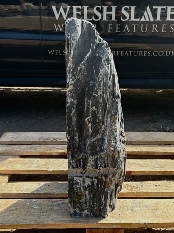 Slate Monolith SM407 | Welsh Slate Water Features 02 Slate Monolith SM407 | Welsh Slate Water Features 02