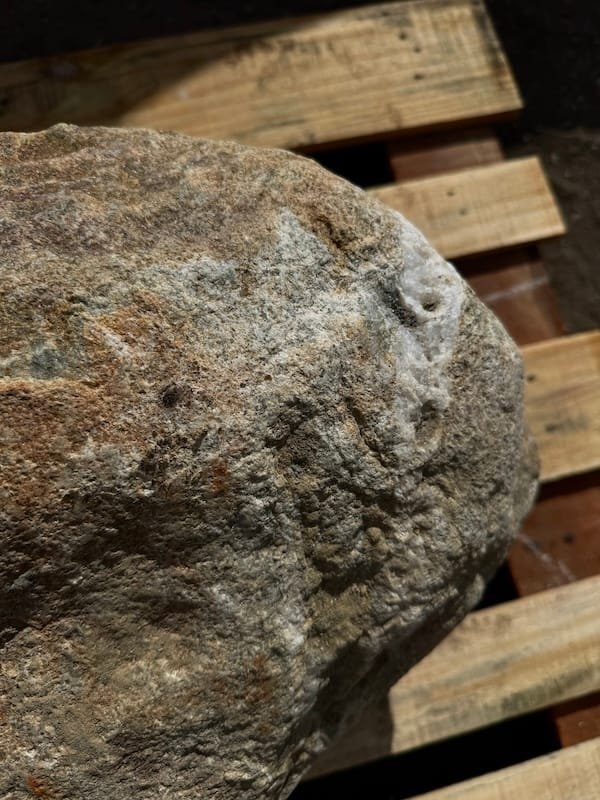 Stone Boulder SB230 | Welsh Slate Water Features 02 Stone Boulder SB230 | Welsh Slate Water Features 02