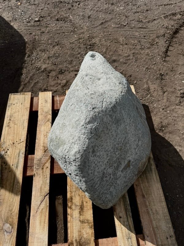Stone Boulder SB232 | Welsh Slate Water Features 03 Stone Boulder SB232 | Welsh Slate Water Features 03