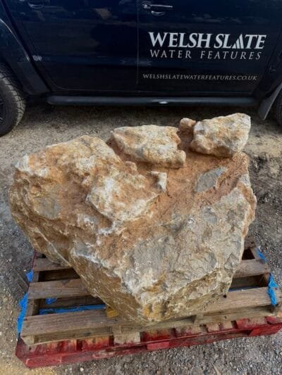 Water-Worn Stone Boulder SB238 | Welsh Slate Water Features 01