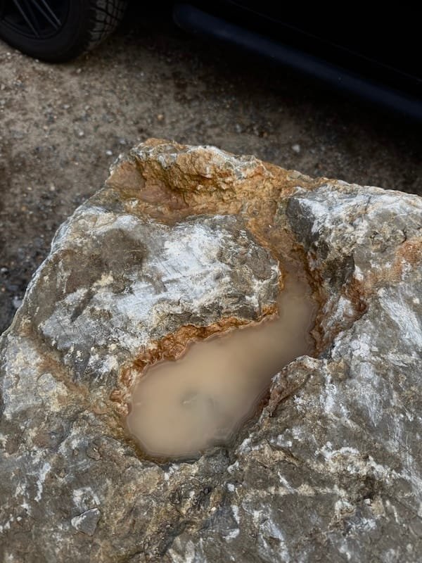 Water-Worn Stone Boulder SB239 | Welsh Slate Water Features 05 Water-Worn Stone Boulder SB239 | Welsh Slate Water Features 05