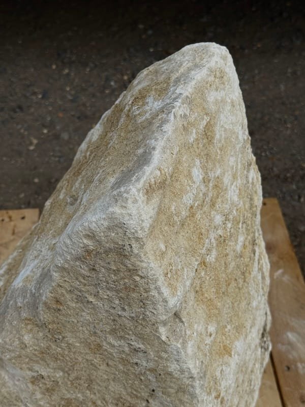 Purbeck Stone Boulder SB252 | Welsh Slate Water Features 06 Purbeck Stone Boulder SB252 | Welsh Slate Water Features 06