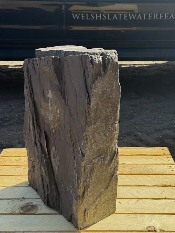 Slate Monolith SM409 | Welsh Slate Water Features 02 Slate Monolith SM409 | Welsh Slate Water Features 02