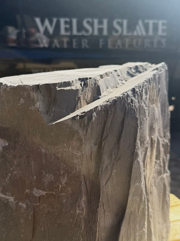 Slate Monolith SM409 | Welsh Slate Water Features 05 Slate Monolith SM409 | Welsh Slate Water Features 05