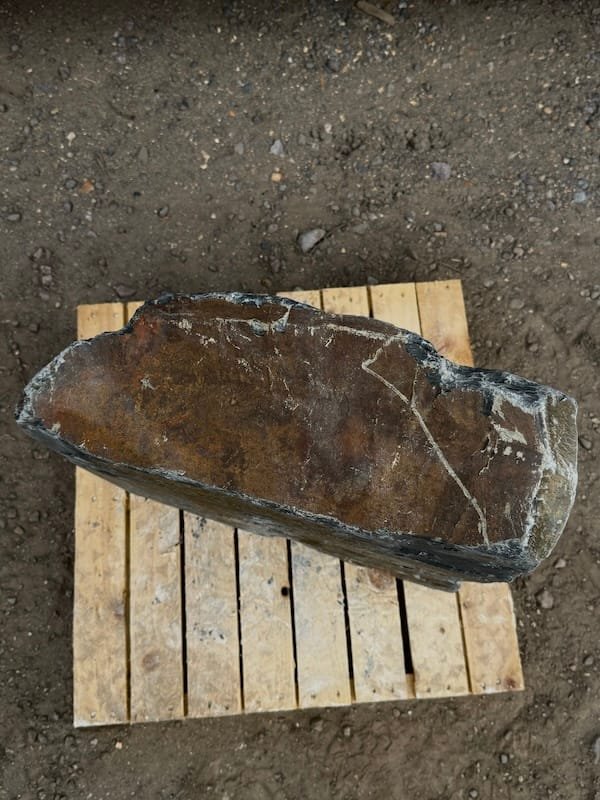 Slate Monolith SM414 | Welsh Slate Water Features 04 Slate Monolith SM414 | Welsh Slate Water Features 04
