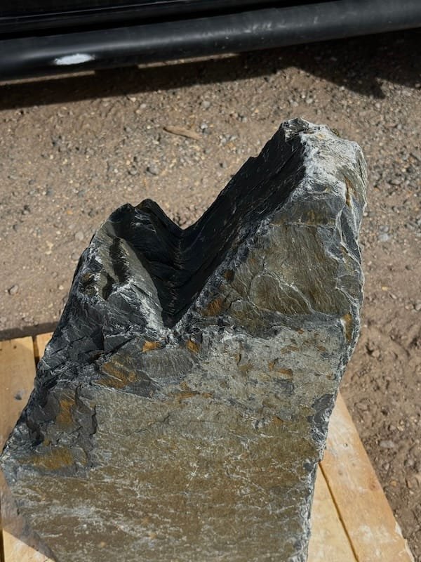 Slate Monolith SM415 | Welsh Slate Water Features 05 Slate Monolith SM415 | Welsh Slate Water Features 05