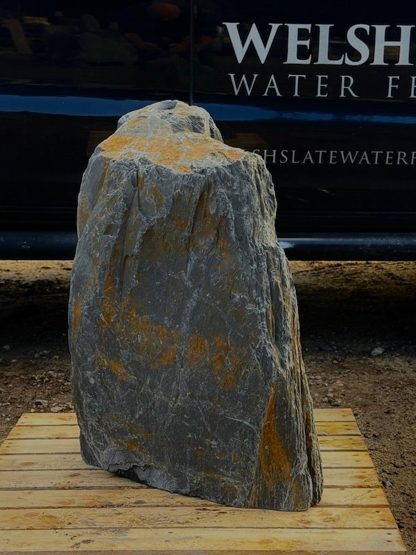 Slate Monolith Water Feature SM422 | Welsh Slate Water Features 02 Slate Monolith Water Feature SM422 | Welsh Slate Water Features 02