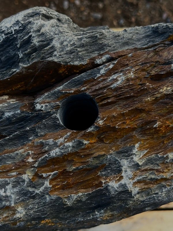 Slate Monolith Water Feature SM423 | Welsh Slate Water Features 06 Slate Monolith Water Feature SM423 | Welsh Slate Water Features 06