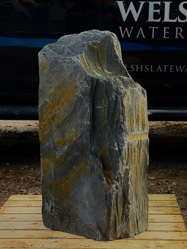Slate Monolith Water Feature SM424 | Welsh Slate Water Features 01 Slate Monolith Water Feature SM424 | Welsh Slate Water Features 01