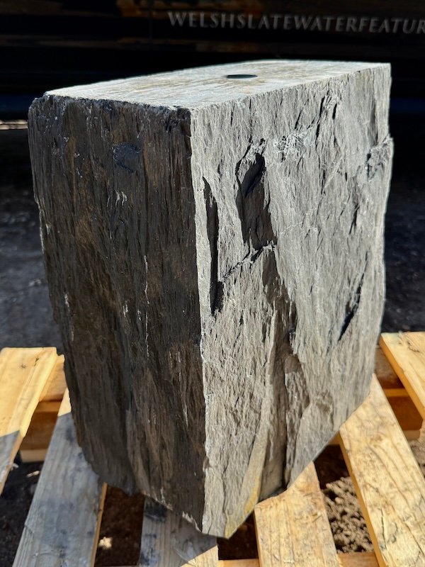 Slate Monolith Water Feature SM441 | Welsh Slate Water Features 06 Slate Monolith Water Feature SM441 | Welsh Slate Water Features 06