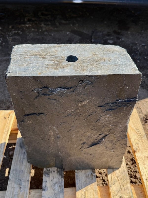 Slate Monolith Water Feature SM441 | Welsh Slate Water Features 08 Slate Monolith Water Feature SM441 | Welsh Slate Water Features 08