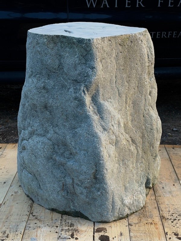 Stone Plinth SM433 | Welsh Slate Water Features 06 Stone Plinth SM433 | Welsh Slate Water Features 06